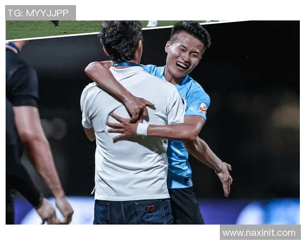 黄强专访：从青涩少年到网球高手的成长之路回顾